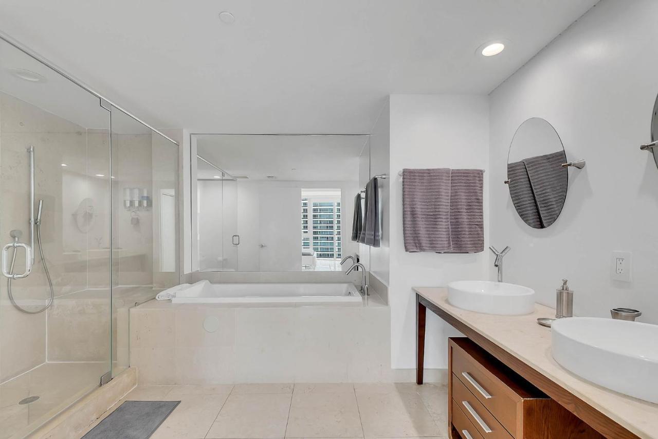 Penthouse 2Br Icon Whotel Brickell ไมอามี ภายนอก รูปภาพ