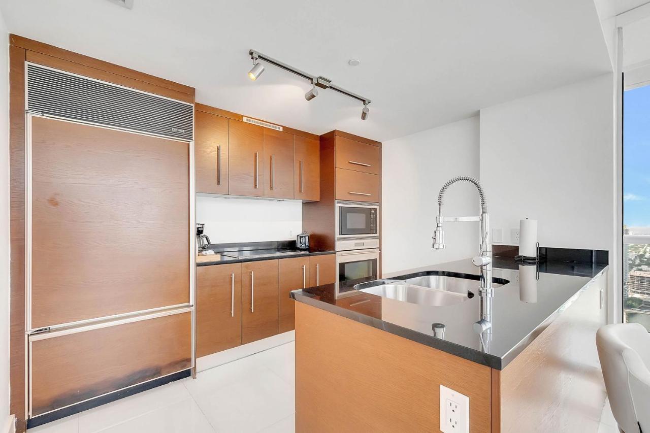 Penthouse 2Br Icon Whotel Brickell ไมอามี ภายนอก รูปภาพ